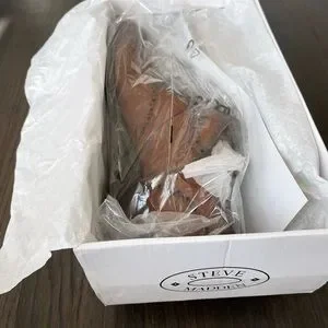 Shoes | Steve Madden Dimas Tan Leather Shoe | Poshmark display picture 1